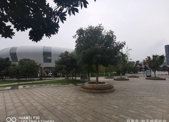 【湖南娄底娄星区10月3日新增感染趋势蔓延,娄底娄星区未来15天穿衣建议】